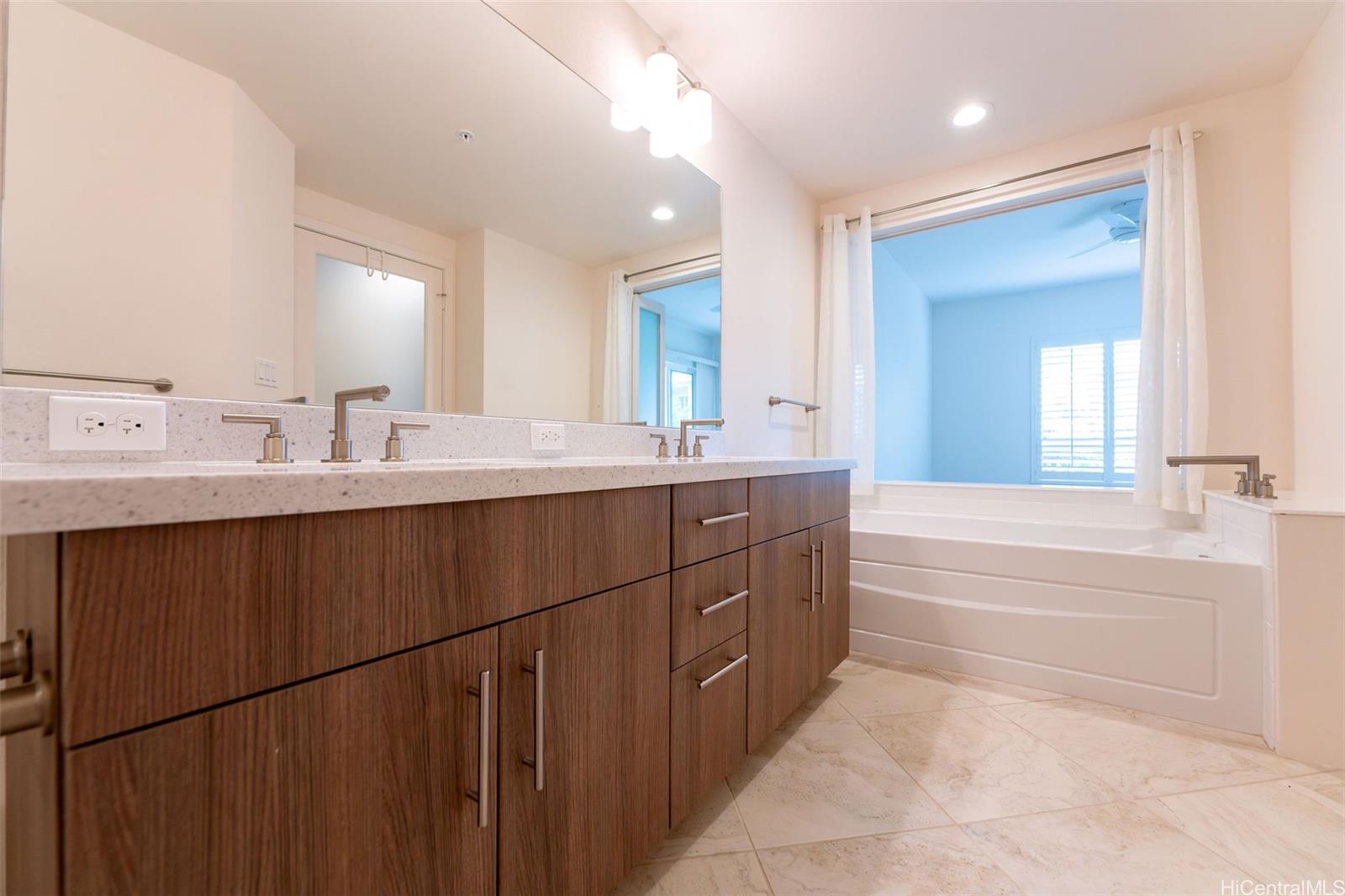 Ka Malanai At Kailua condo # 1205, Kailua, Hawaii - photo 17 of 25