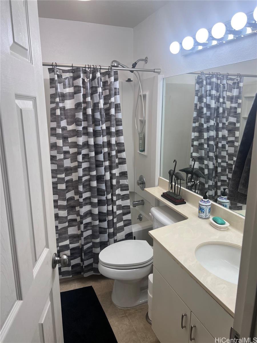 Crosspointe condo # 14D, Honolulu, Hawaii - photo 13 of 25