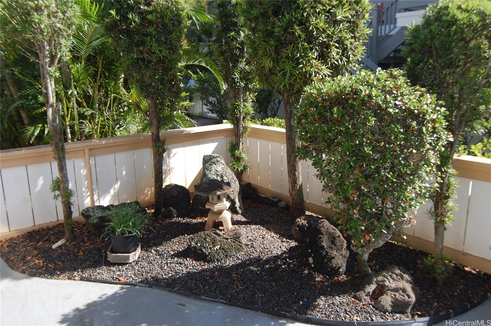 Crosspointe condo # 14D, Honolulu, Hawaii - photo 17 of 25