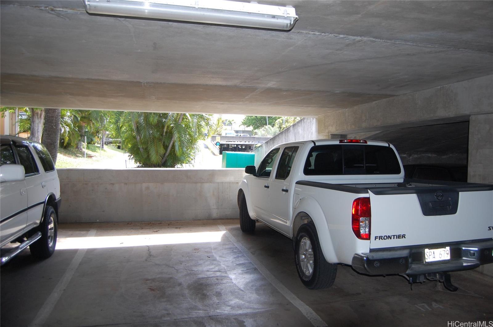 Crosspointe condo # 14D, Honolulu, Hawaii - photo 18 of 25