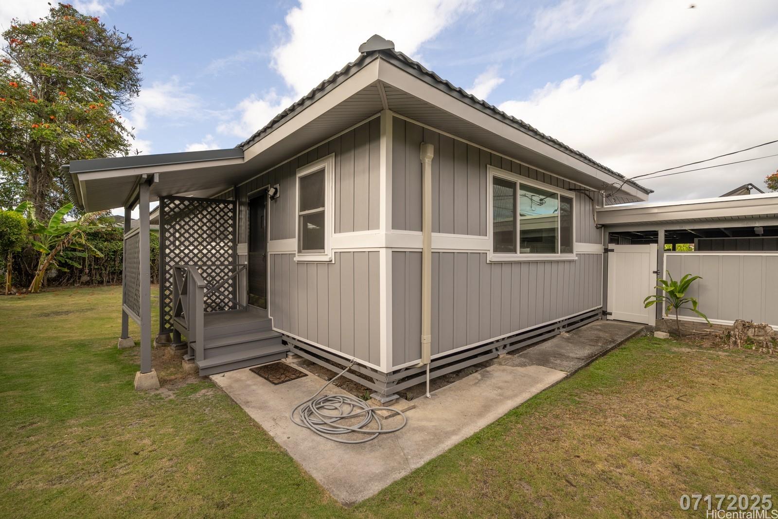 505 Kuaaina Way Kailua - Rental - photo 7 of 25