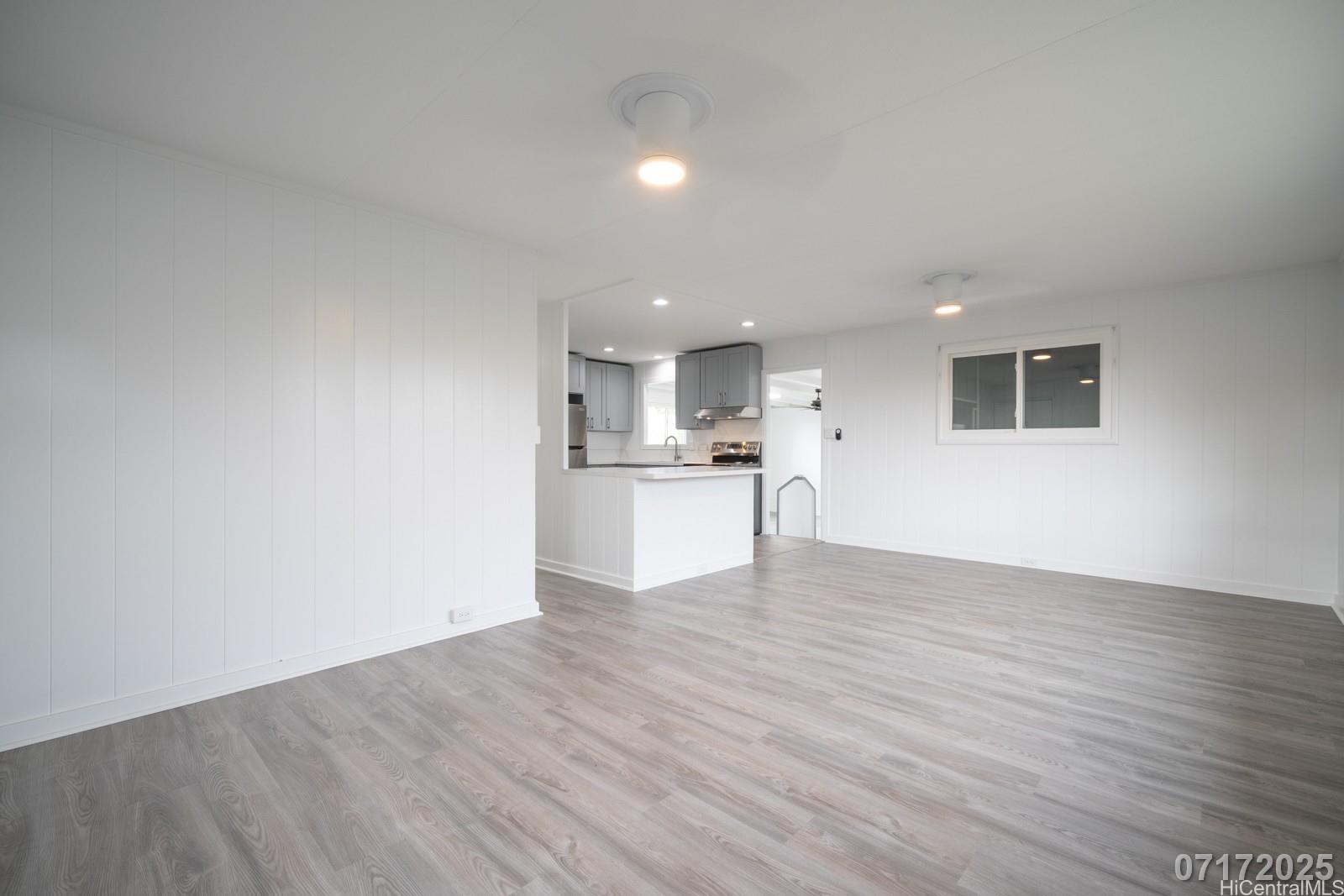 505 Kuaaina Way Kailua - Rental - photo 9 of 25