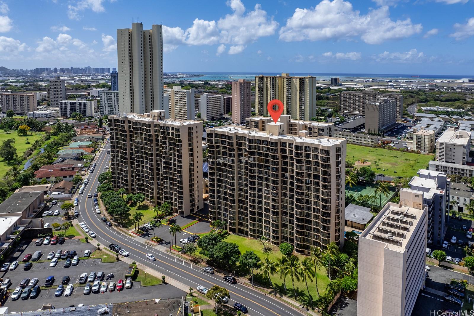 Country Club Plaza condo # 1409, Honolulu, Hawaii - photo 22 of 23