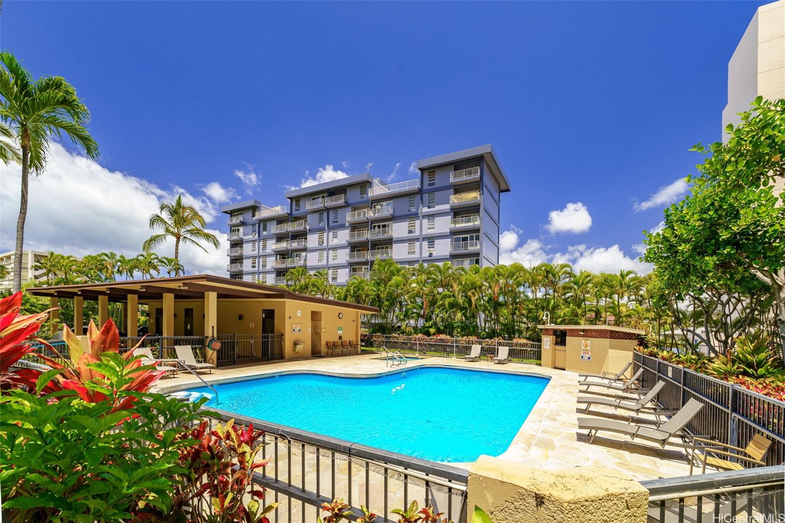5070 Likini St Honolulu - Rental - photo 20 of 24