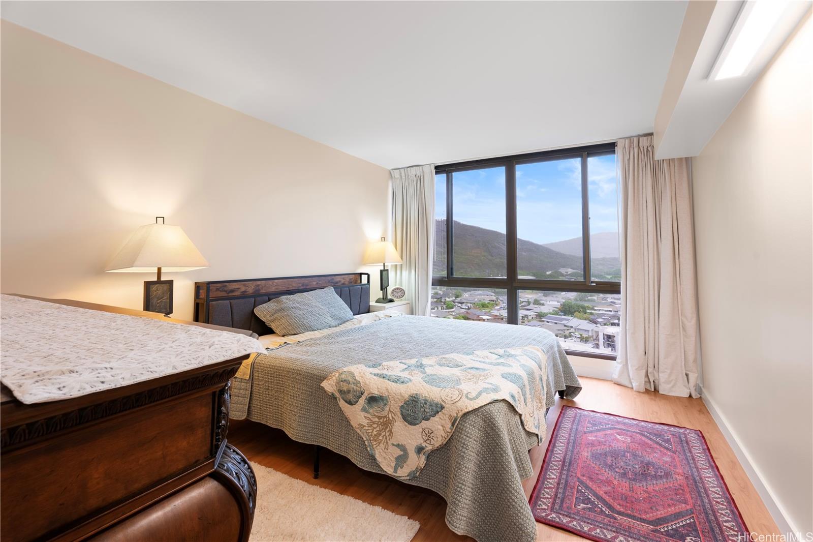 5070 Likini St Honolulu - Rental - photo 8 of 24