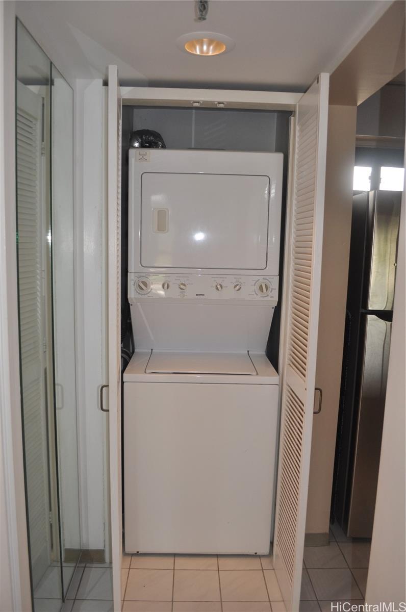 5070 Likini Street Honolulu - Rental - photo 19 of 25