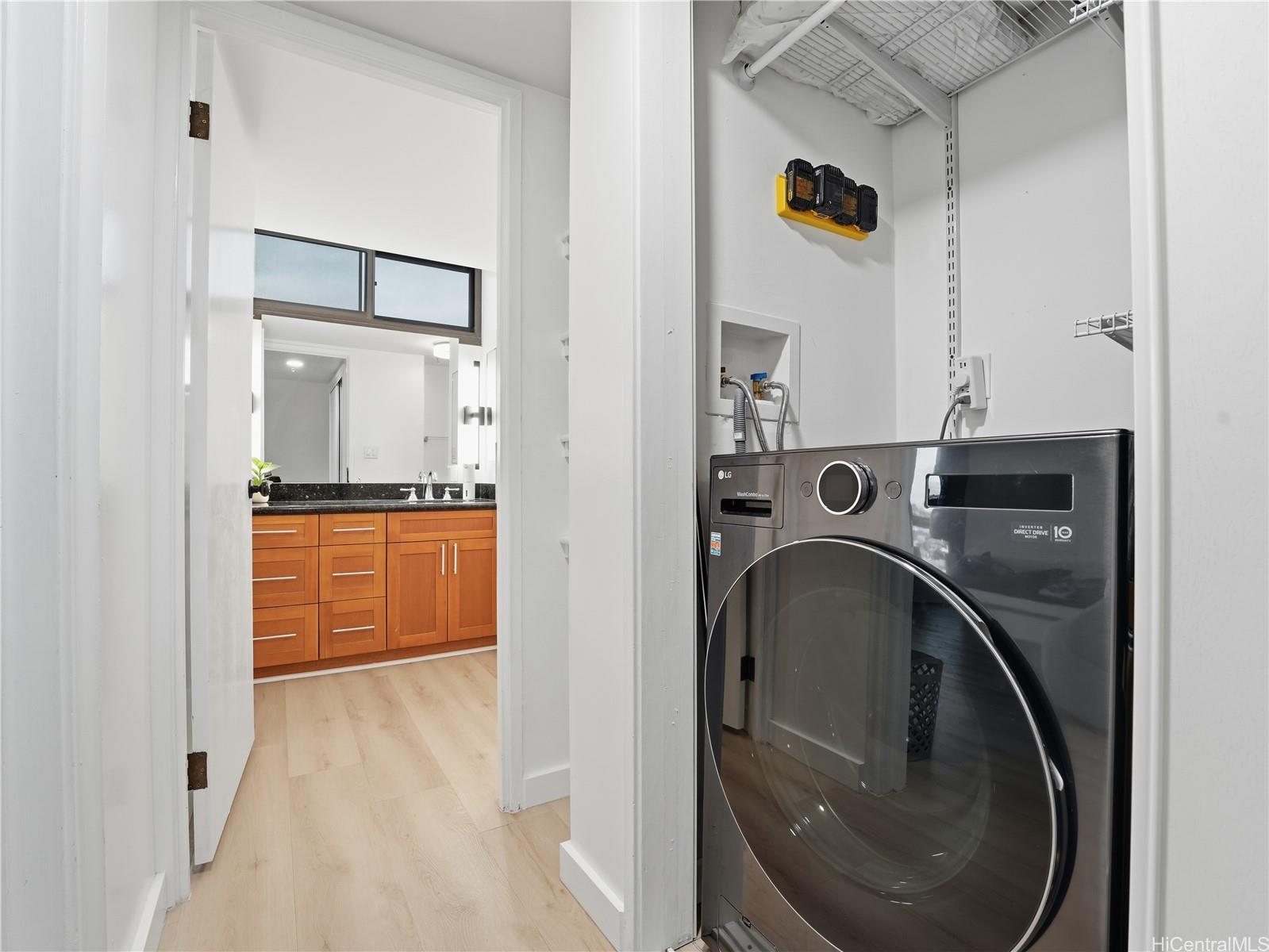 Country Club Plaza condo # 1213, Honolulu, Hawaii - photo 16 of 25