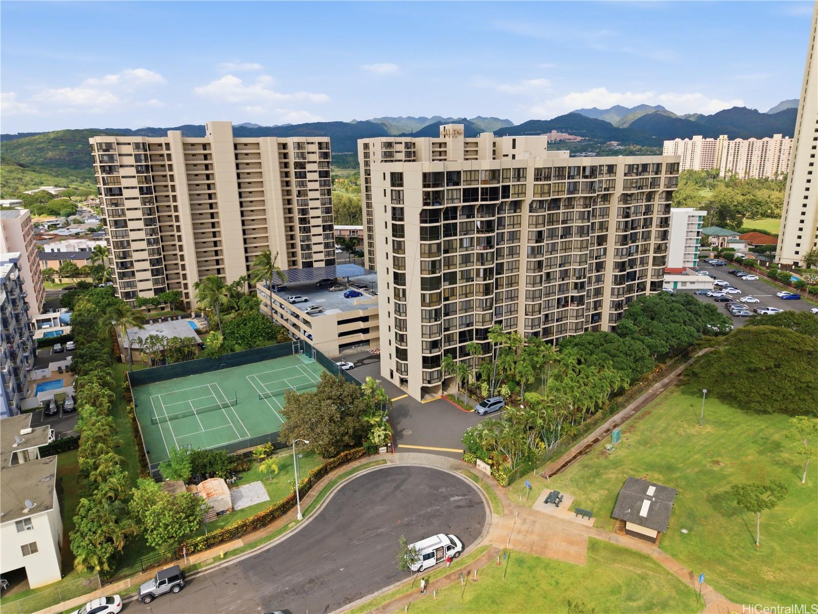 Country Club Plaza condo # 1213, Honolulu, Hawaii - photo 19 of 25