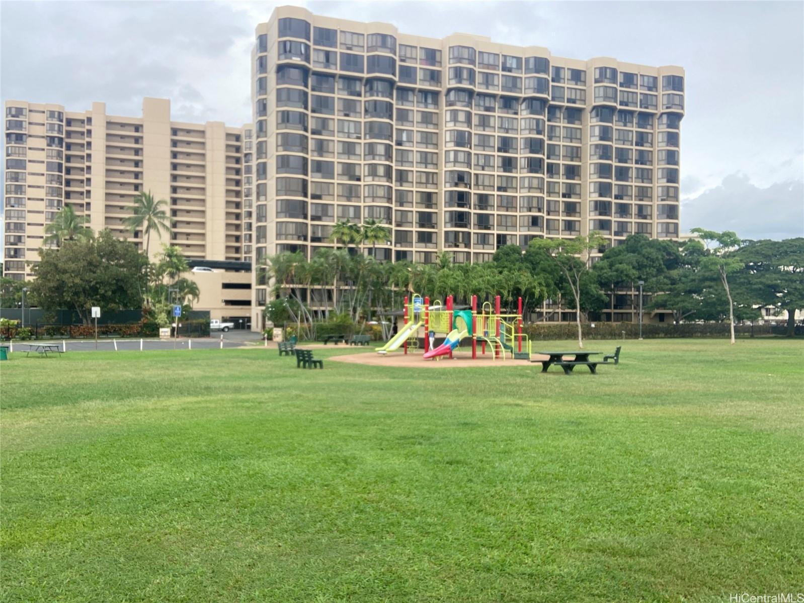 Country Club Plaza condo # 518, Honolulu, Hawaii - photo 22 of 25