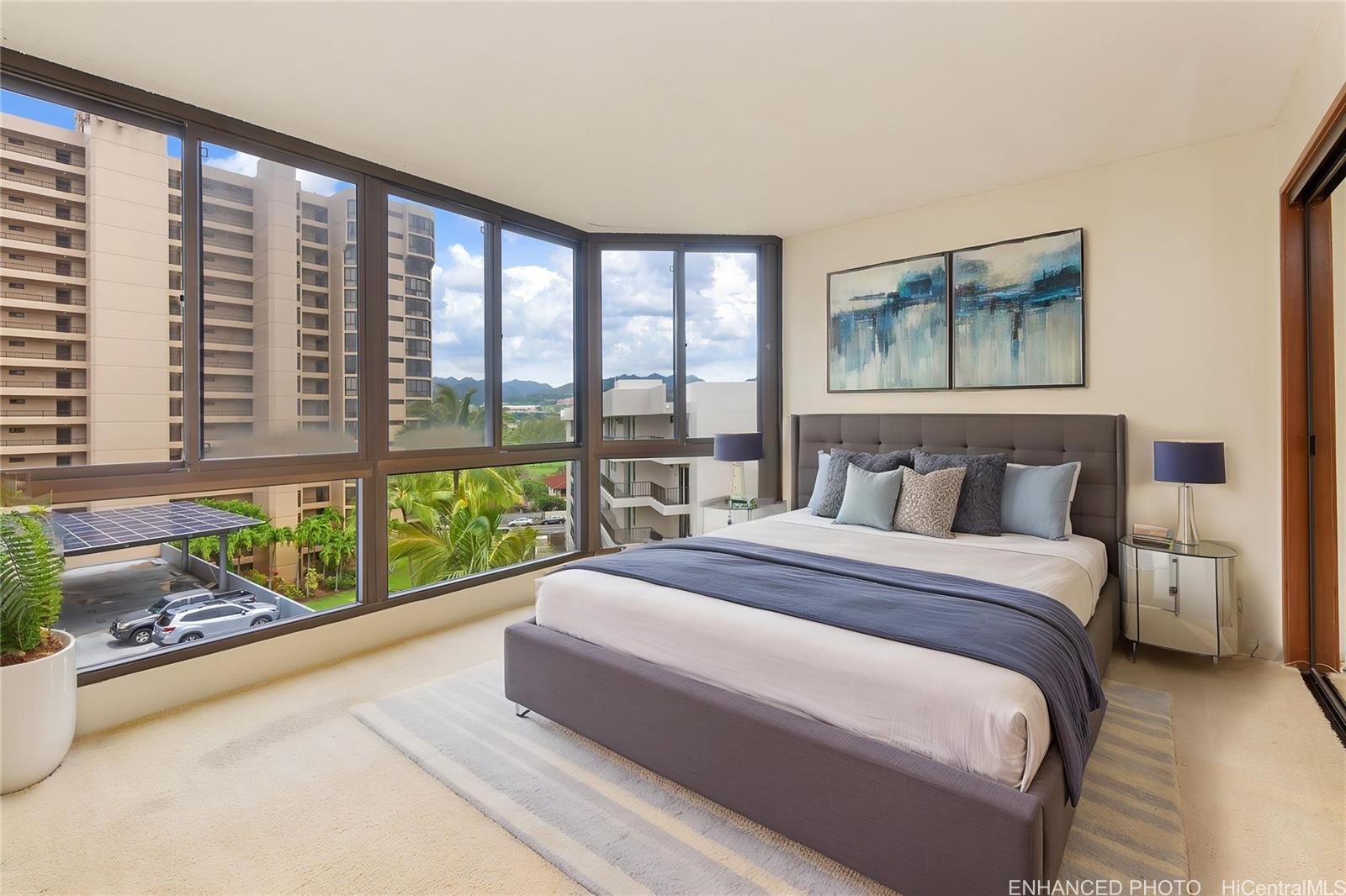 Country Club Plaza condo # 718, Honolulu, Hawaii - photo 17 of 25