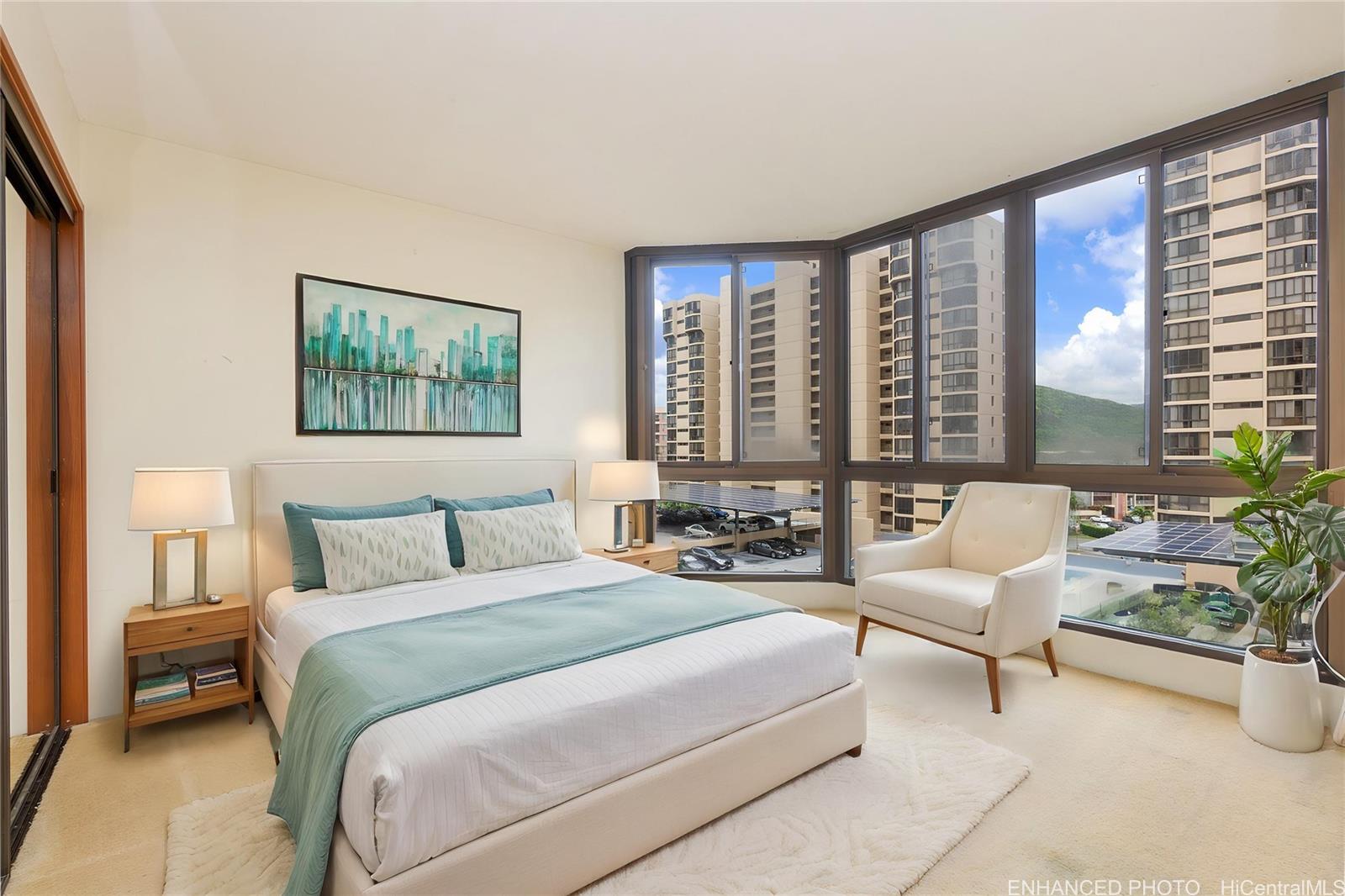 Country Club Plaza condo # 718, Honolulu, Hawaii - photo 19 of 25