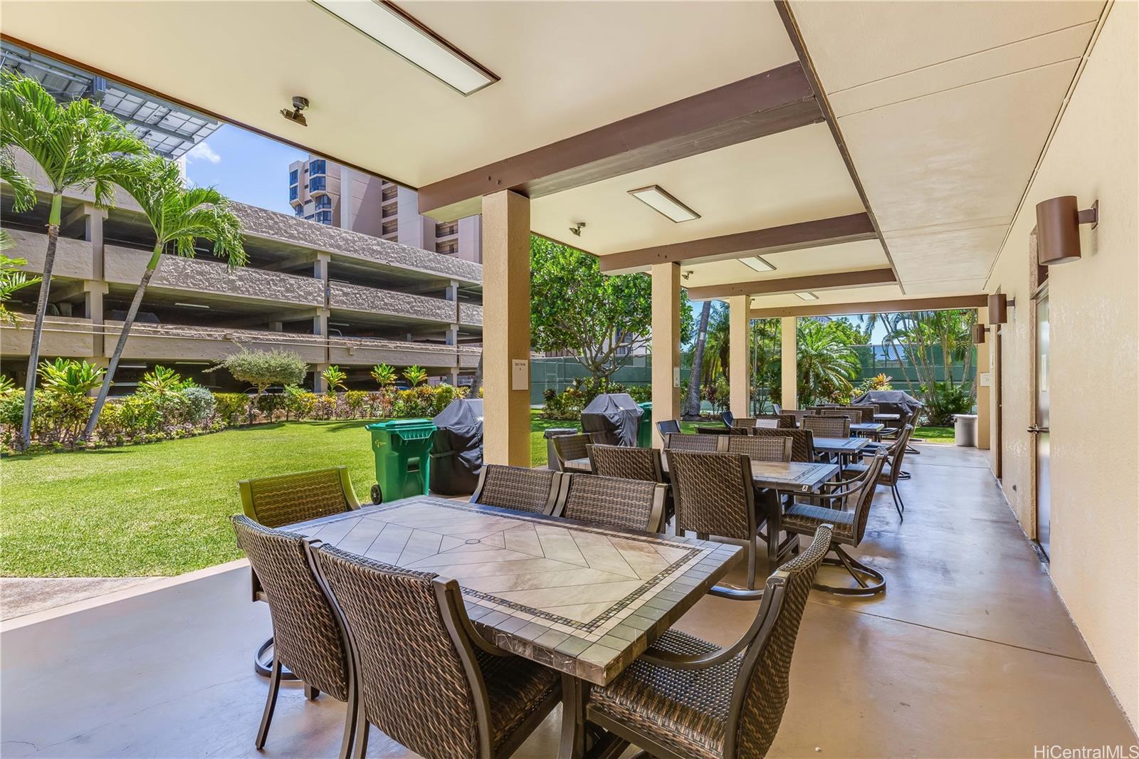 Country Club Plaza condo # 814, Honolulu, Hawaii - photo 25 of 25