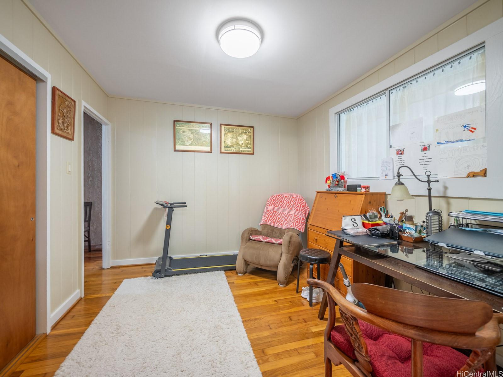 509  Lawelawe Street Aina Haina Area, Diamond Head home - photo 11 of 24