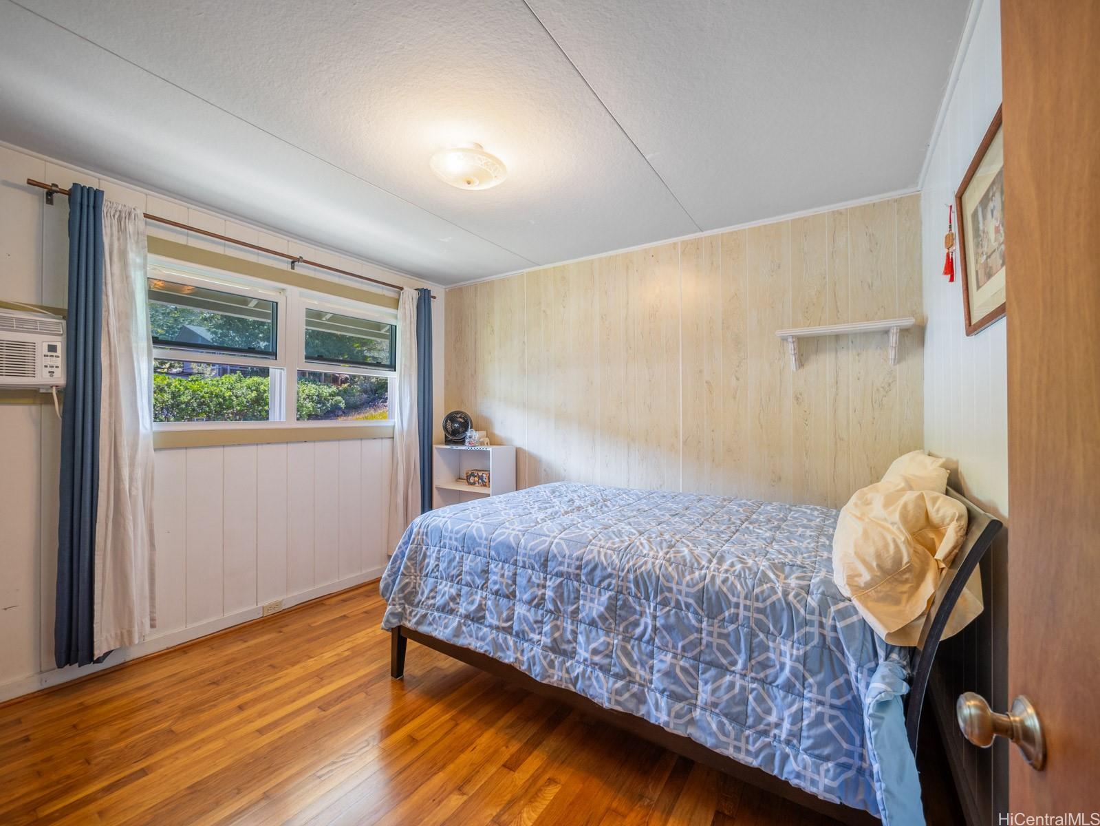 509  Lawelawe Street Aina Haina Area, Diamond Head home - photo 15 of 24