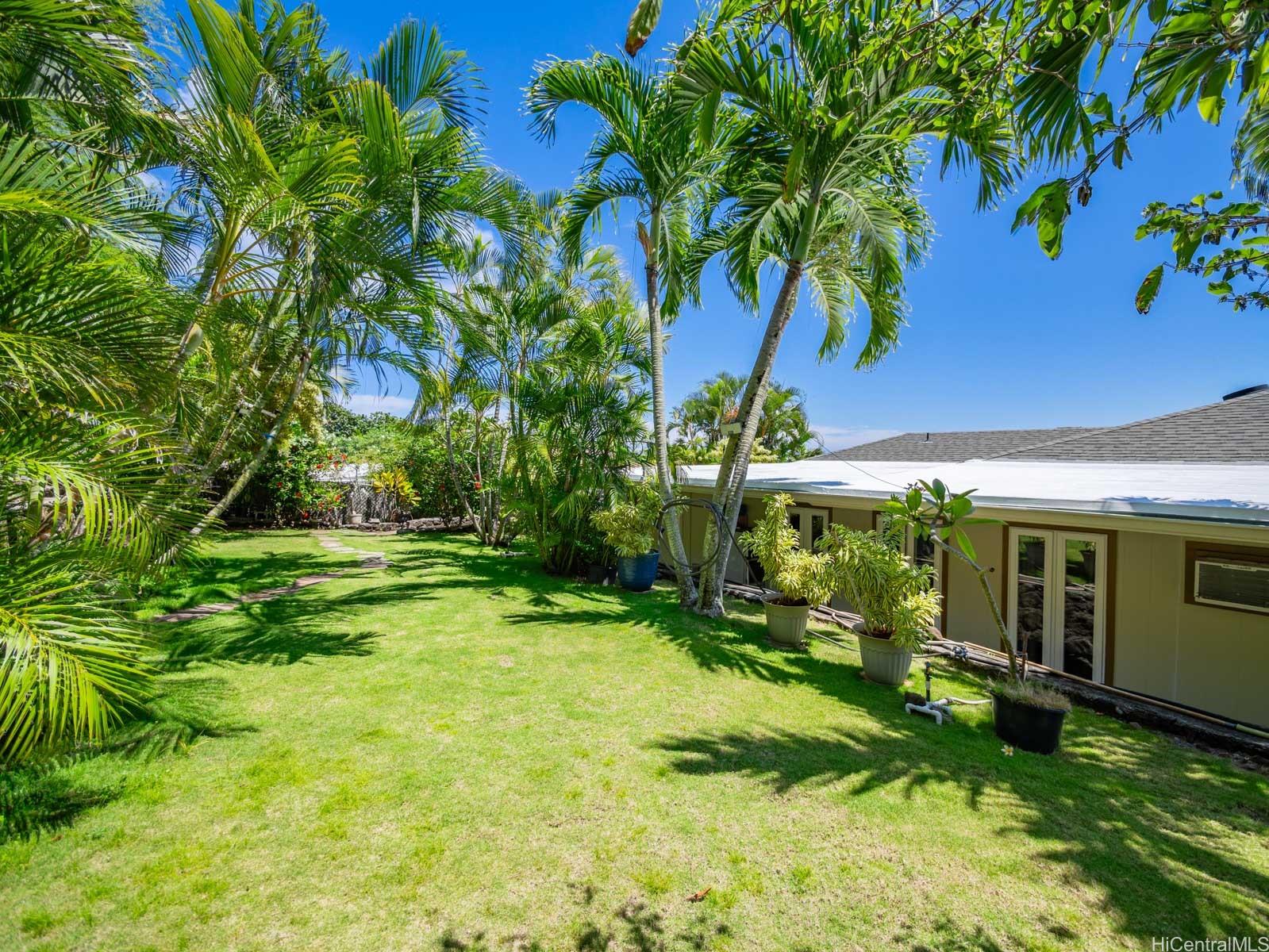 509  Lawelawe Street Aina Haina Area, Diamond Head home - photo 23 of 24