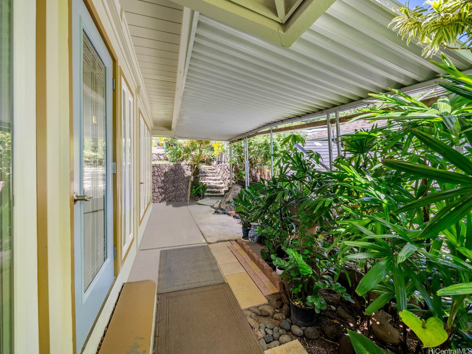 509  Lawelawe Street Aina Haina Area, Diamond Head home - photo 24 of 24