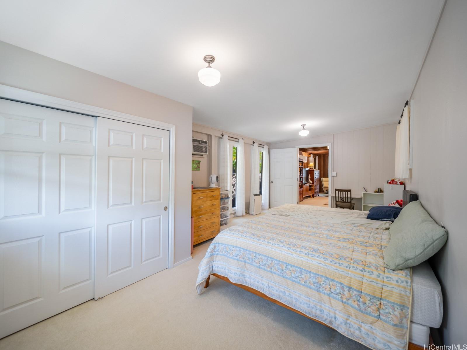 509  Lawelawe Street Aina Haina Area, Diamond Head home - photo 10 of 24