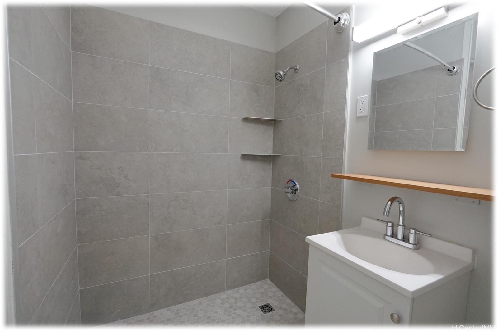 509 University Ave Honolulu - Rental - photo 11 of 22