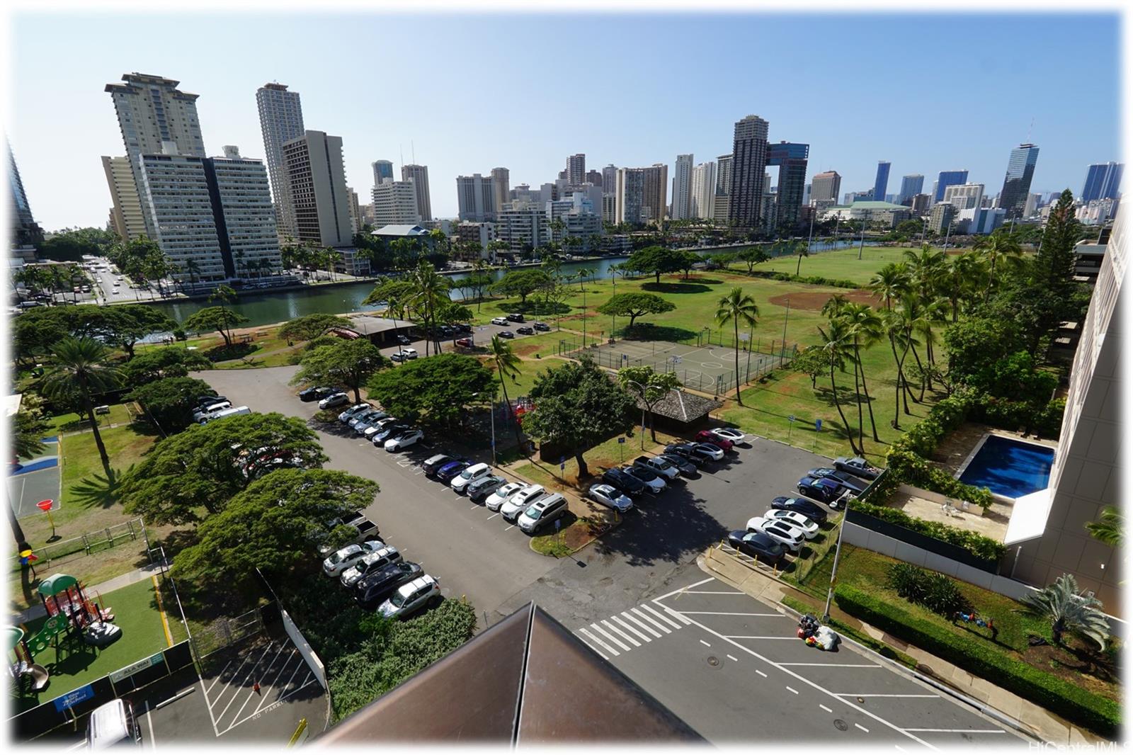 509 University Ave Honolulu - Rental - photo 21 of 22