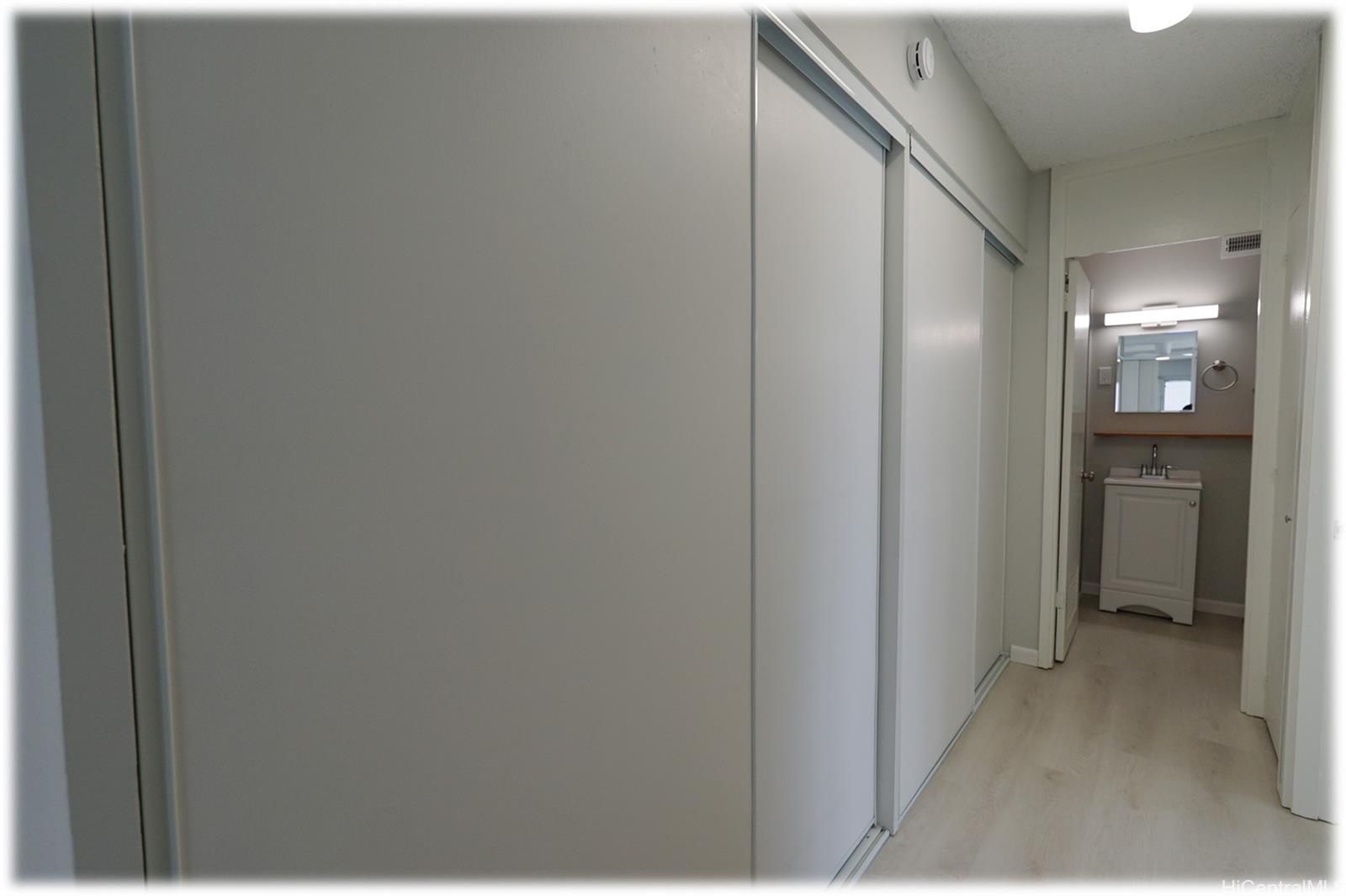 509 University Ave Honolulu - Rental - photo 10 of 22