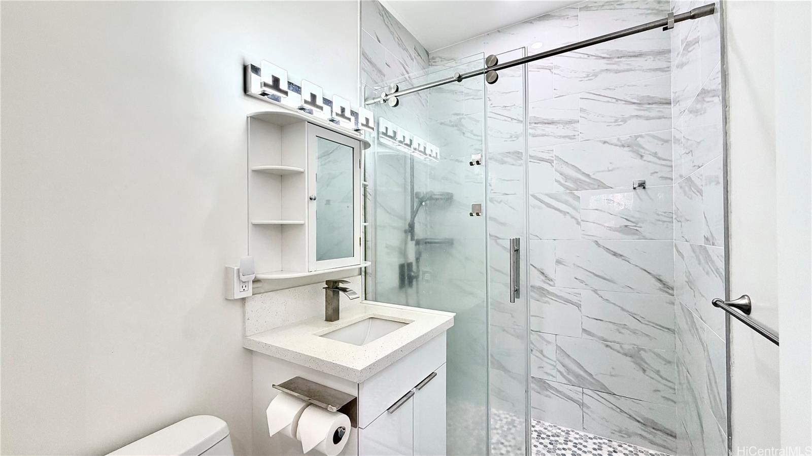 Ala Wai Cove condo # 103, Honolulu, Hawaii - photo 5 of 14