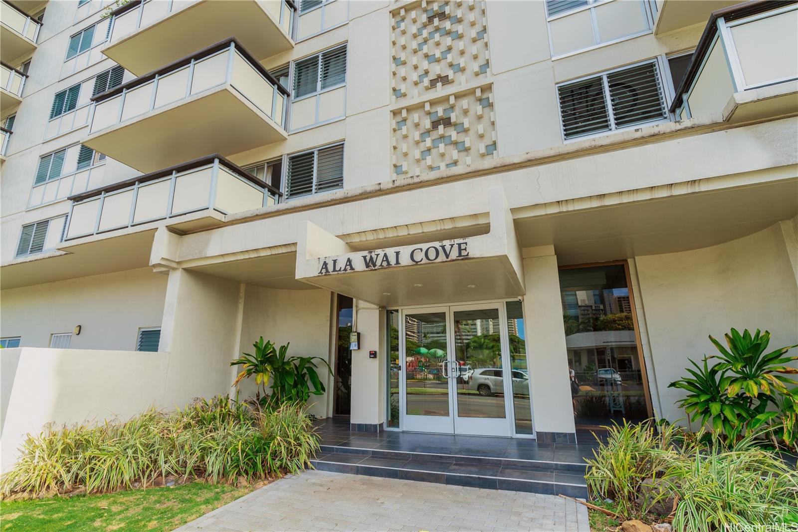 Ala Wai Cove condo # 103, Honolulu, Hawaii - photo 10 of 14