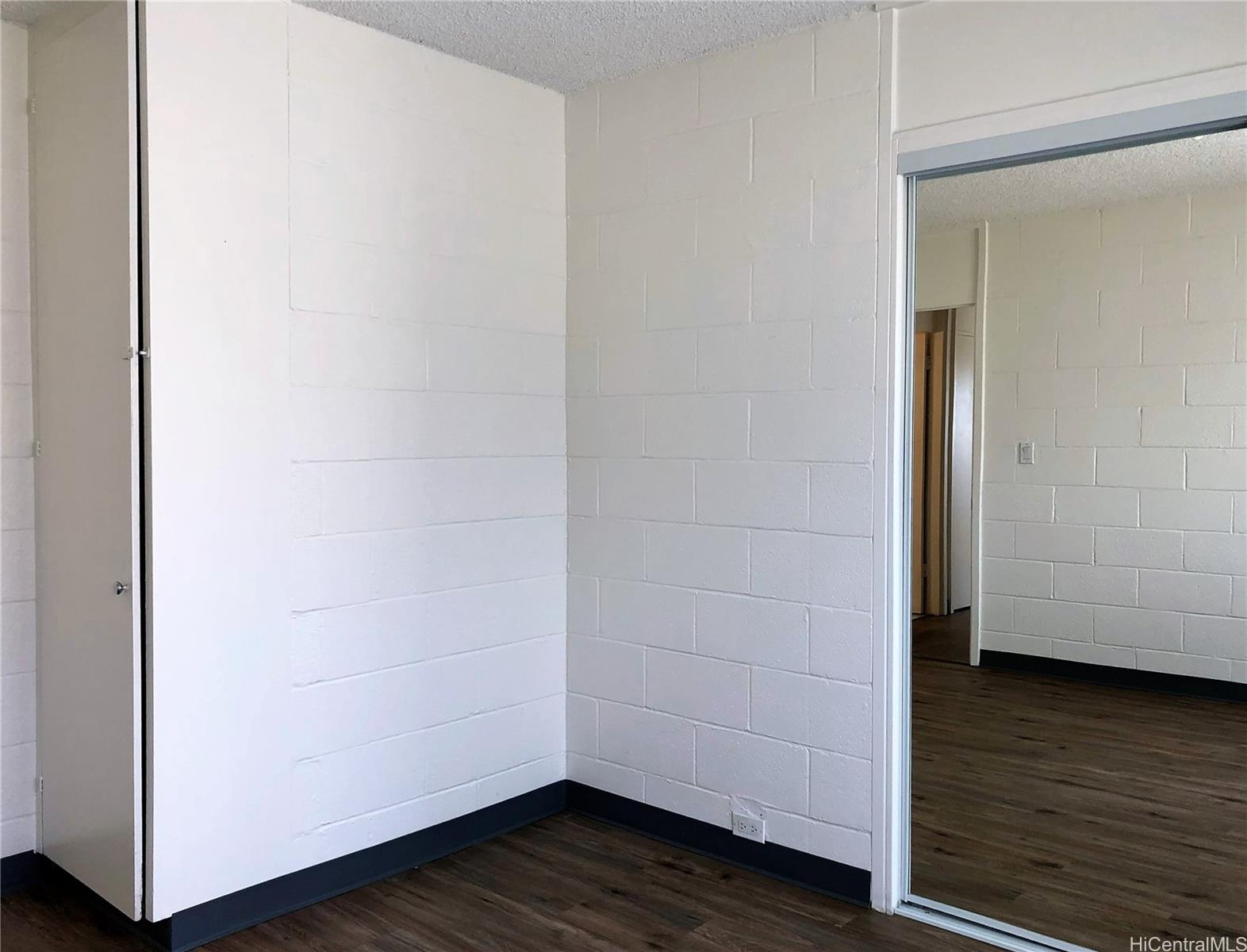 509 University Ave Honolulu - Rental - photo 6 of 8