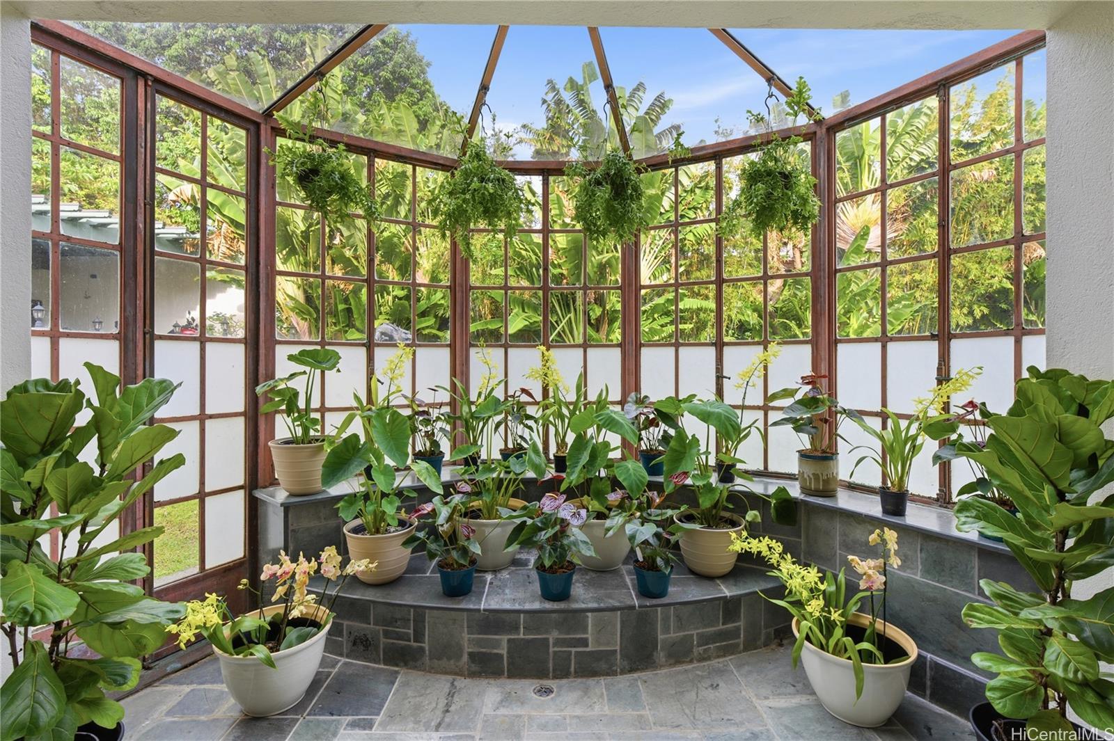 51  Kepola Place Dowsett, Honolulu home - photo 13 of 25