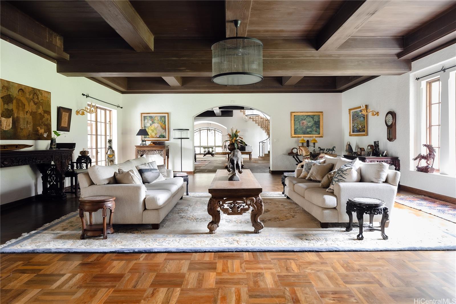 51  Kepola Place Dowsett, Honolulu home - photo 7 of 25