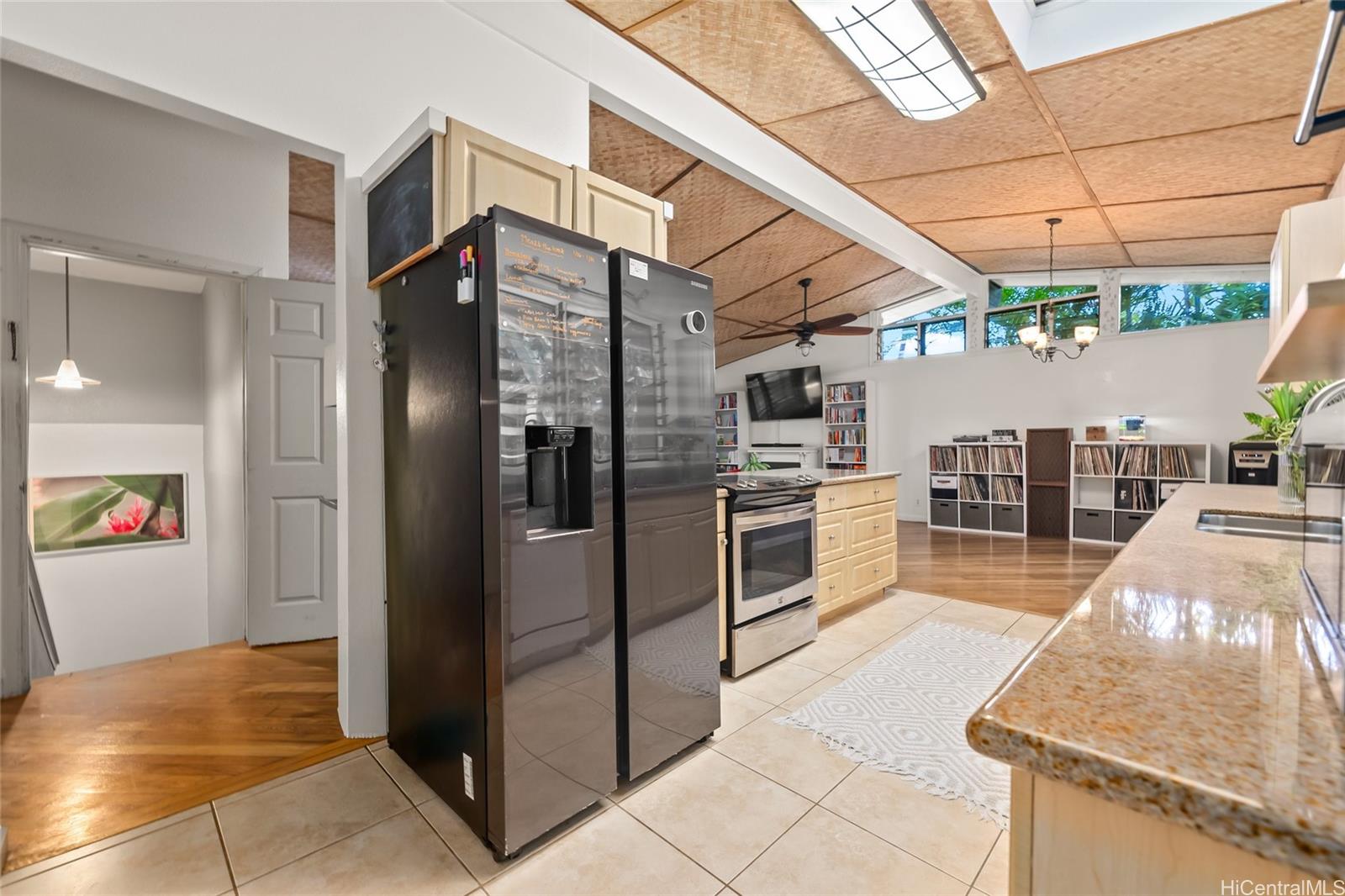 51-015 Lau Place Kaaawa - Multi-family - photo 10 of 25