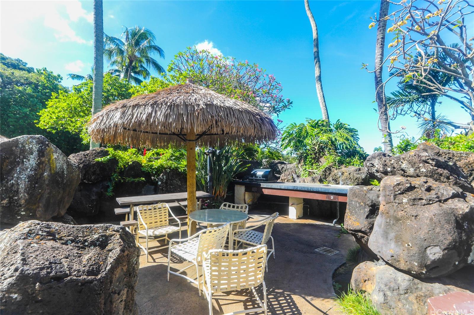 Mauna Luan condo # 1-2C, Honolulu, Hawaii - photo 16 of 25