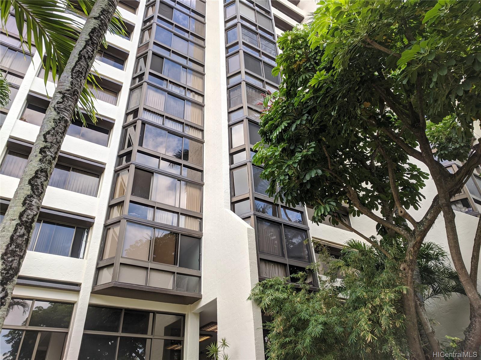 Mauna Luan 1/3C, 511 Hahaione Street, Honolulu Hahaionelower