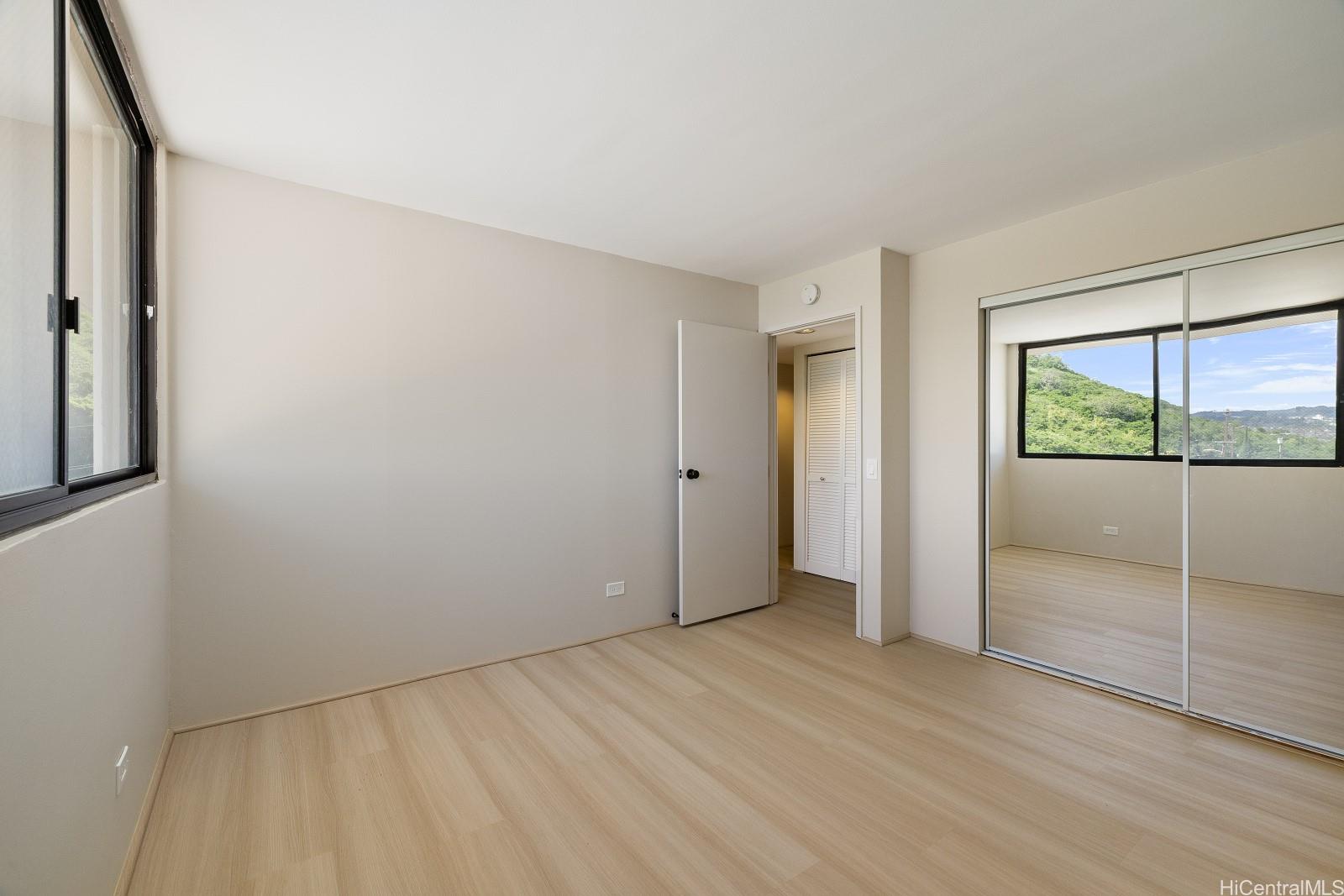 512 Iolani Ave Honolulu - Rental - photo 14 of 21