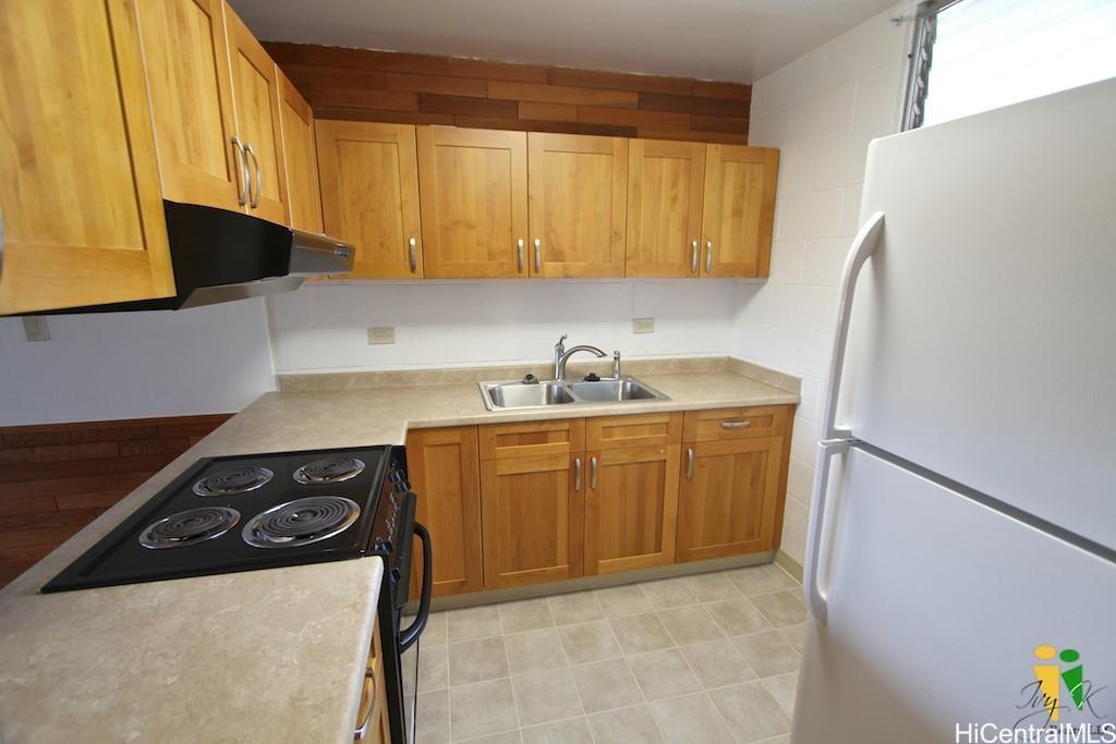 5122 Likini St Honolulu - Rental - photo 7 of 15