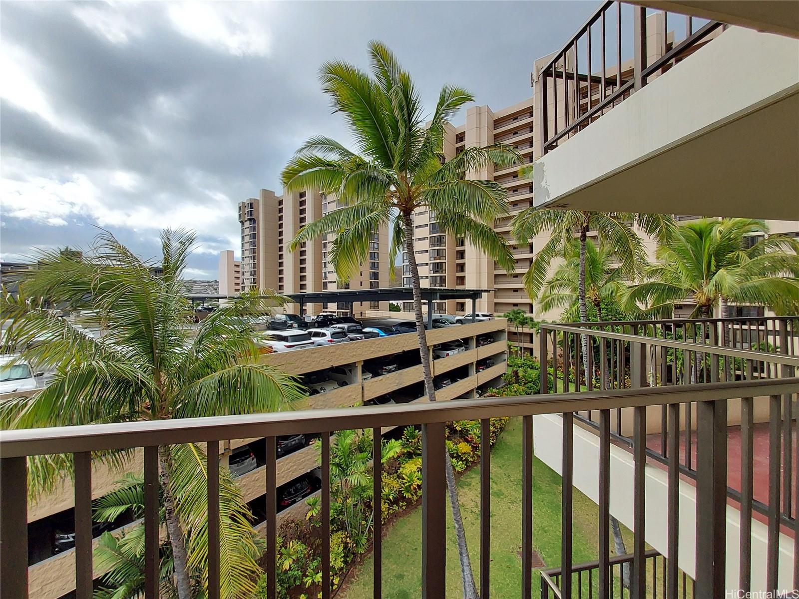 Likini West condo # 516, Honolulu, Hawaii - photo 2 of 15