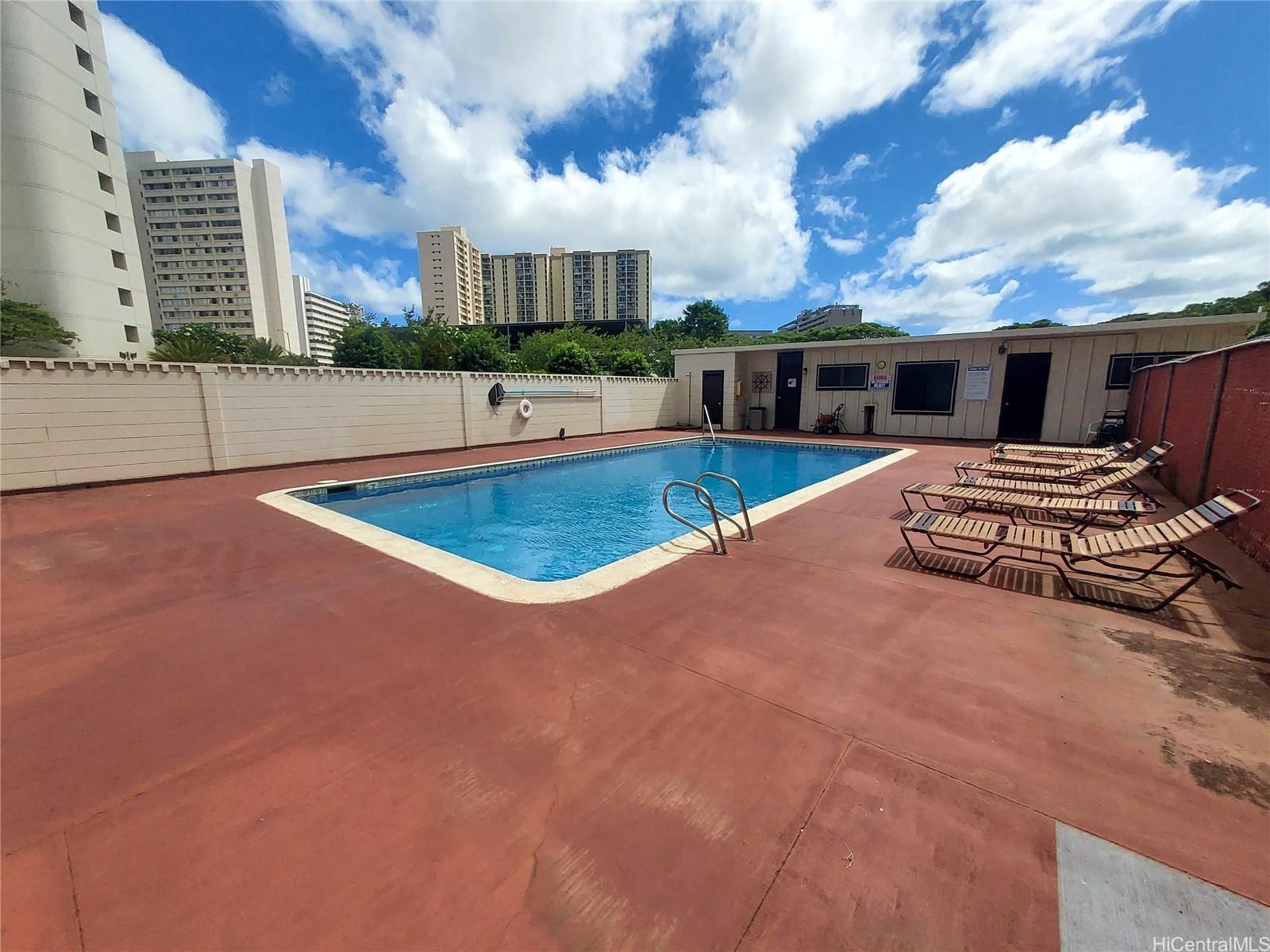 Likini West condo # 516, Honolulu, Hawaii - photo 11 of 15