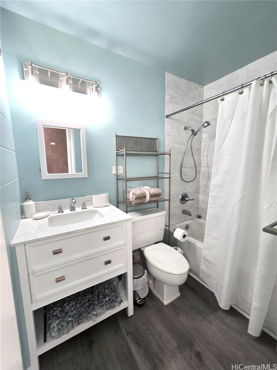 5122 Likini Street Honolulu - Rental - photo 5 of 7