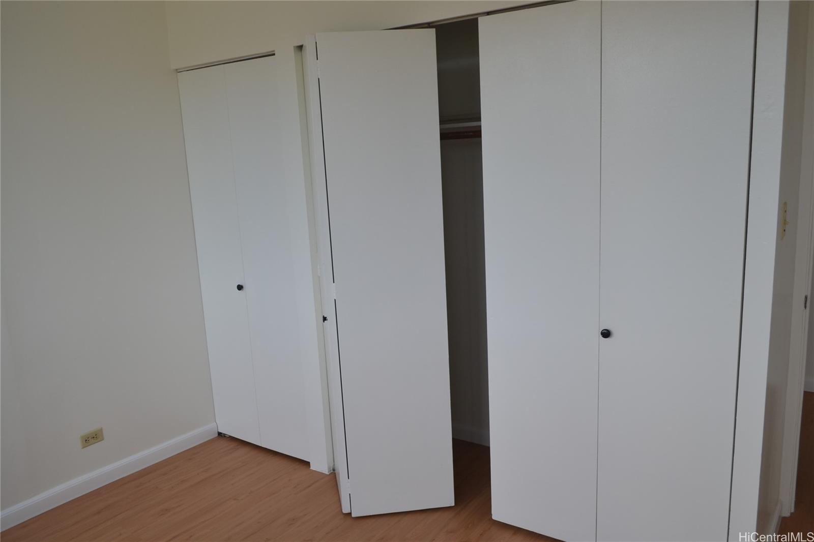 5122 Likini St Honolulu - Rental - photo 5 of 9