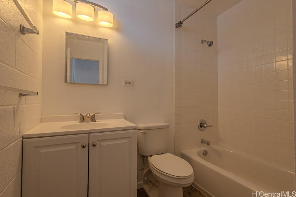 Likini West condo # 616, Honolulu, Hawaii - photo 6 of 25