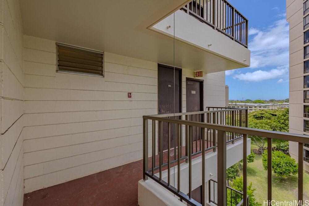 Likini West condo # 616, Honolulu, Hawaii - photo 10 of 25