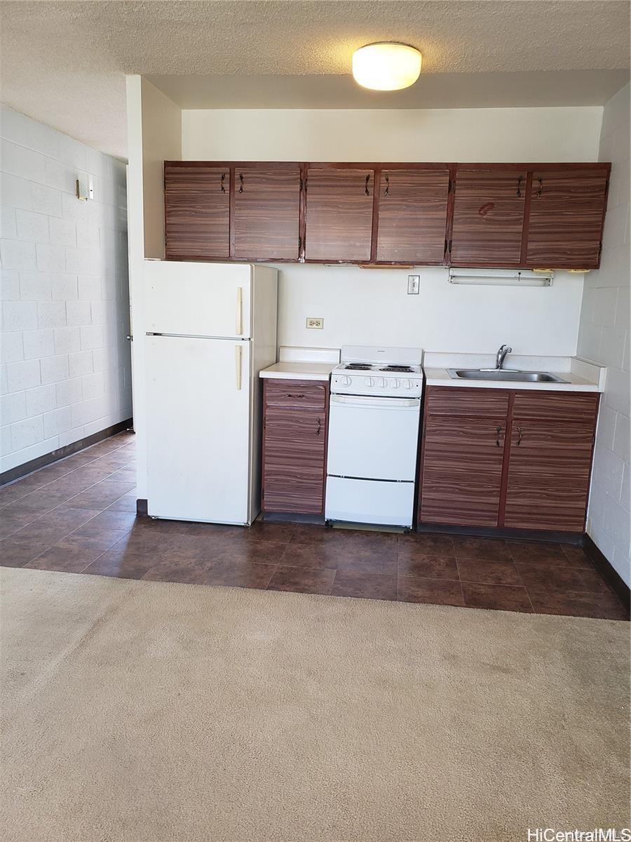 5122 Likini St Honolulu - Rental - photo 2 of 9