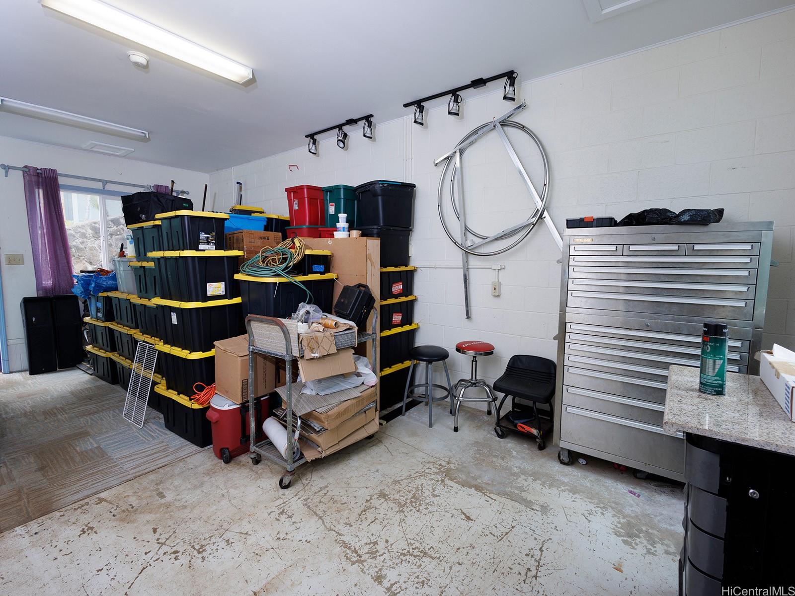 51-450  Kekio Road Kaaawa, Kaneohe home - photo 24 of 25