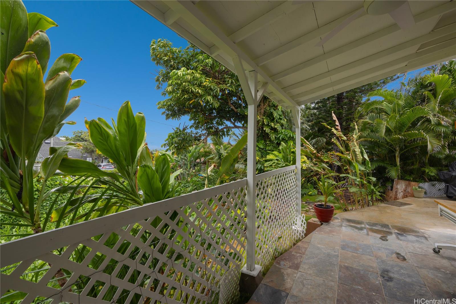 51-523  Kamehameha Hwy Kaaawa, Kaneohe home - photo 17 of 22