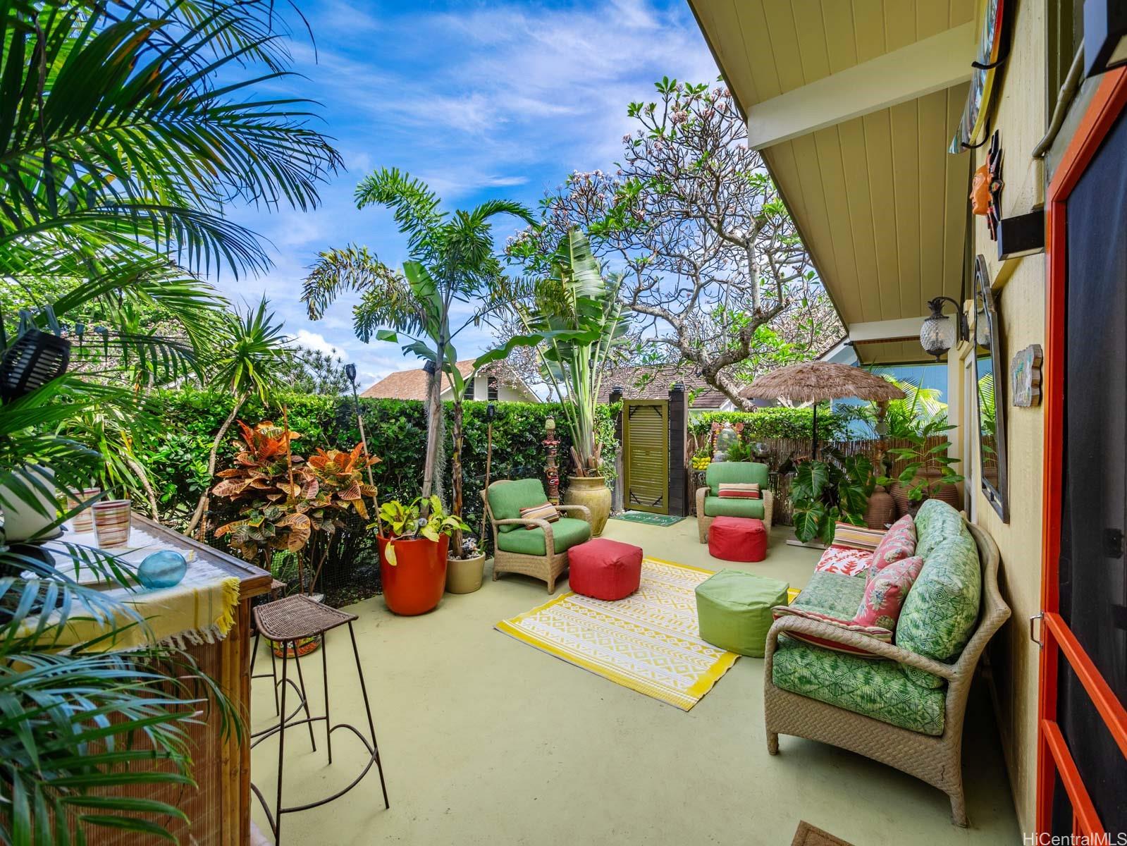 51-529  Kamehameha Hwy Kaaawa, Kaneohe home - photo 4 of 25