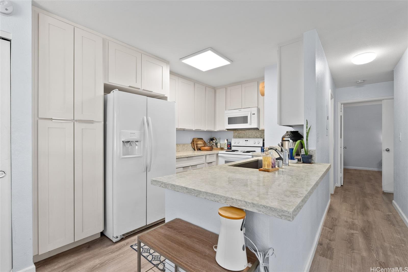 Crosspointe townhouse # 15A, Honolulu, Hawaii - photo 5 of 25