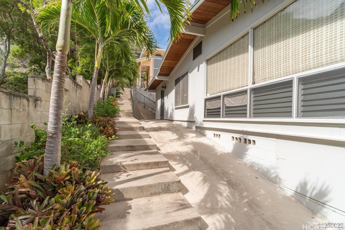 516 Pepeekeo Place B Honolulu Hawaii Rental