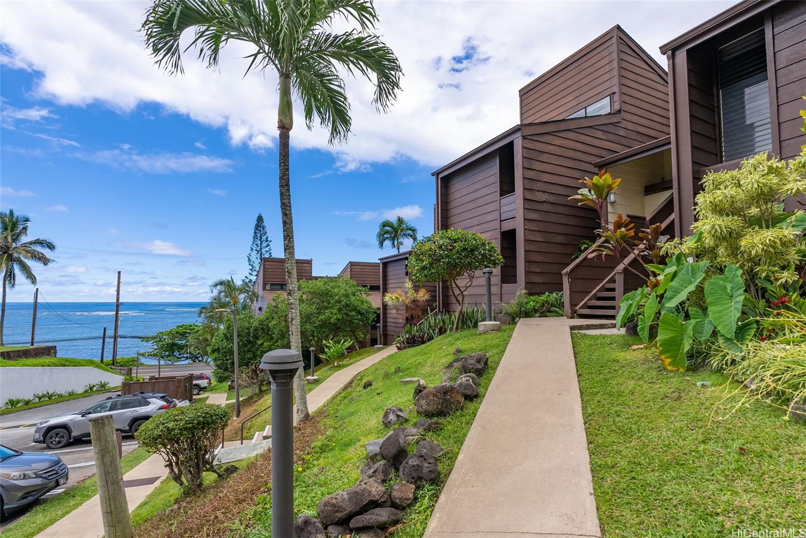 Makaua Village 2216, 51636 Kamehameha Hwy, Kaaawa Kaaawa condo For sale