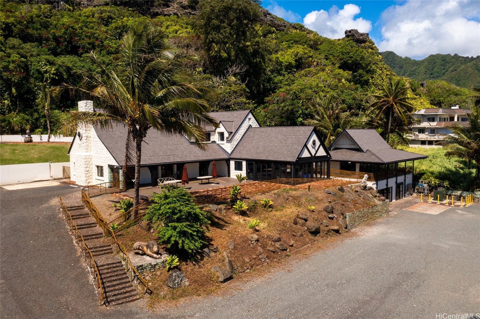 51666 Kamehameha Hwy, Kaaawa Commercial real estate in Hawaii for sale