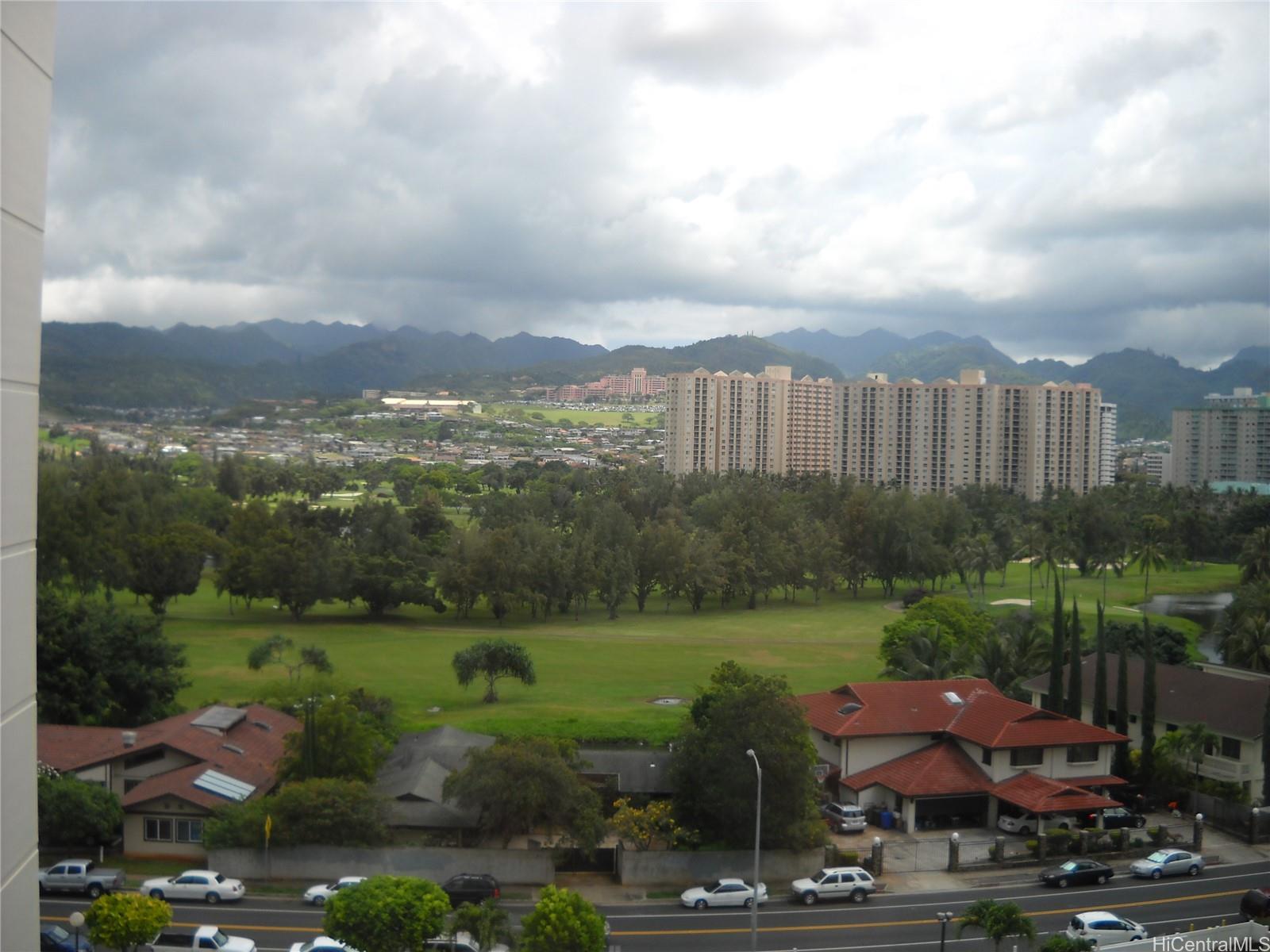 Royal Towers condo # 802, Honolulu, Hawaii - photo 2 of 25