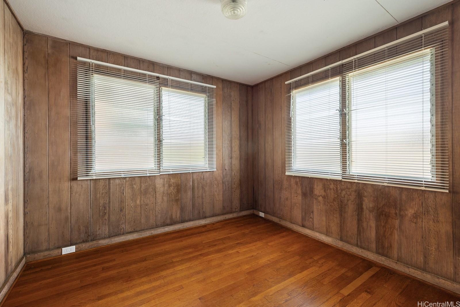 519  Panui St Liliha, Honolulu home - photo 12 of 25